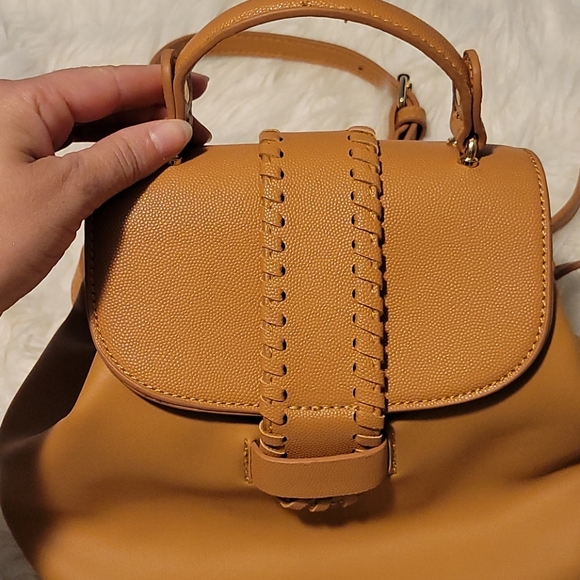 Backpack 🎒 - Picture 3 of 5